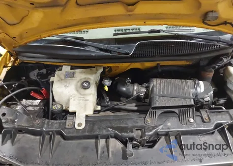 2004 Chevrolet Express from USA, damaged, VIN 1GNFG15X341112316